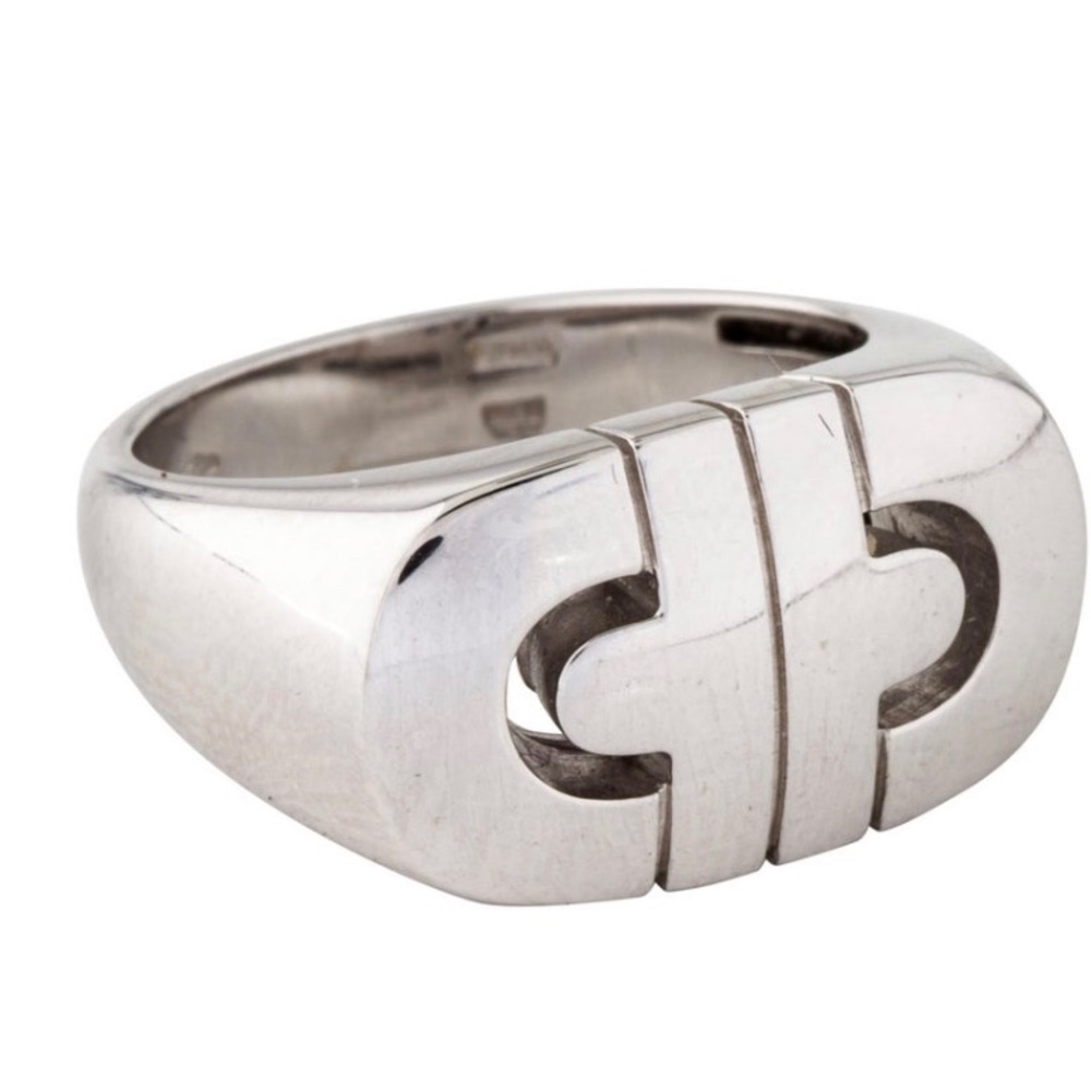 18kt Bvlgari Parentisi ring - firm on price